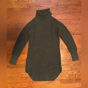 BNWOT Wilfred Free Aritzia Grey Waffle texture Wool turtleneck Sweater Dress XS